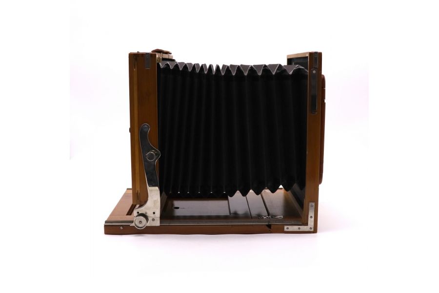 Широкоформатная деревянная фотокамера ФКД 18х24 