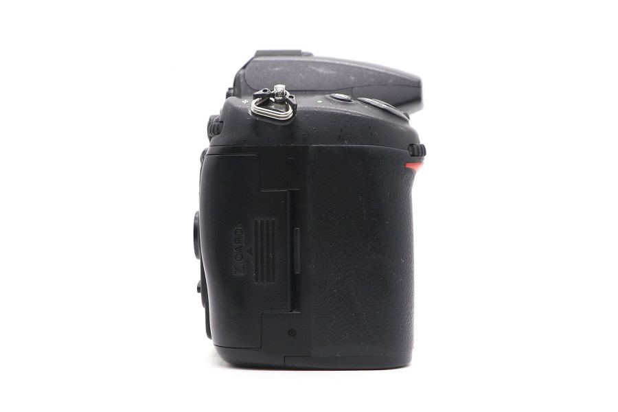 Nikon D7000 body (пробег 45500 кадров) в упаковке