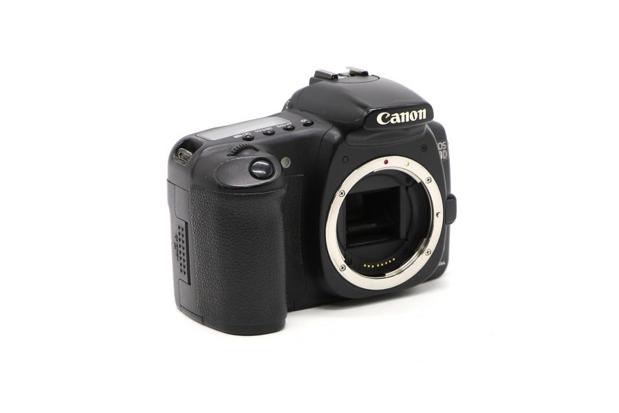 Цифровой зеркальный фотоаппарат Canon EOS 20D body