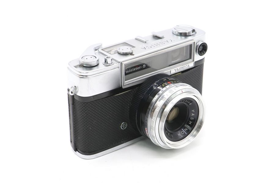 Дальномерная плёночная камера Yashica Minister-D