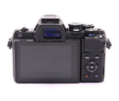 Камера Olympus OM-D E-M10 Mark III body black (пробег 4000 кадров)