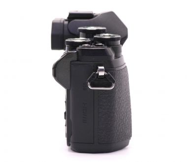 Камера Olympus OM-D E-M10 Mark III body black (пробег 4000 кадров)