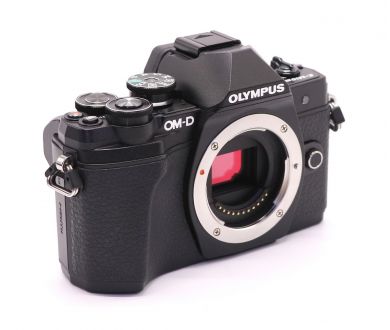 Камера Olympus OM-D E-M10 Mark III body black (пробег 4000 кадров)