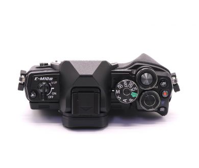 Камера Olympus OM-D E-M10 Mark III body black (пробег 4000 кадров)