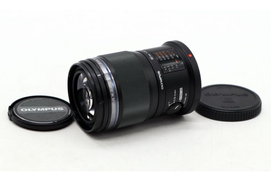 Olympus M.Zuiko Digital 60mm f/2.8 ED Macro MSC в упаковке