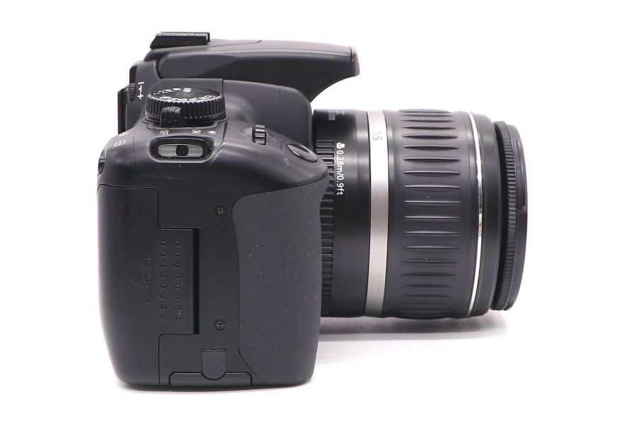 Цифровой зеркальный фотоаппарат Canon EOS 400D kit