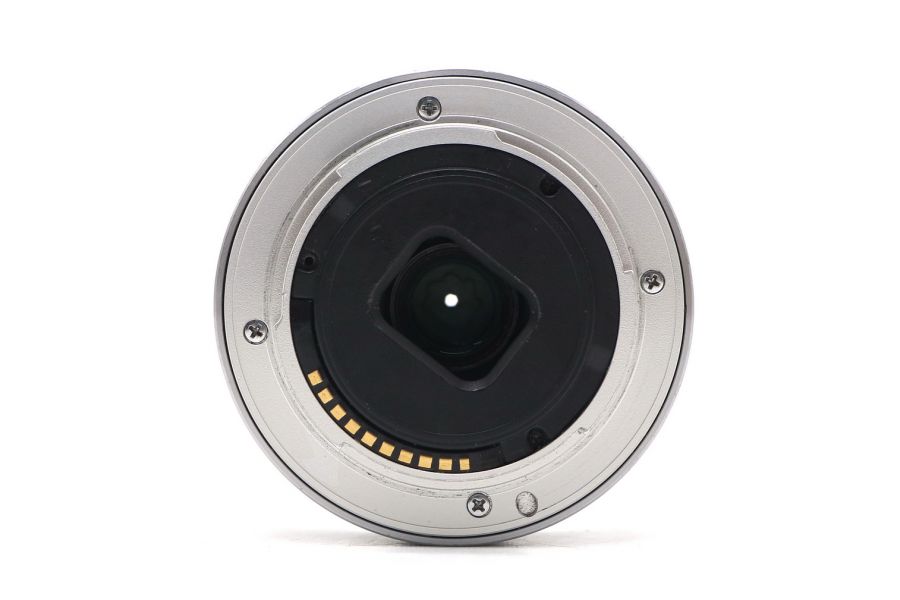 Sony 2.8/16mm SEL16F28 (Thailand, 2016)