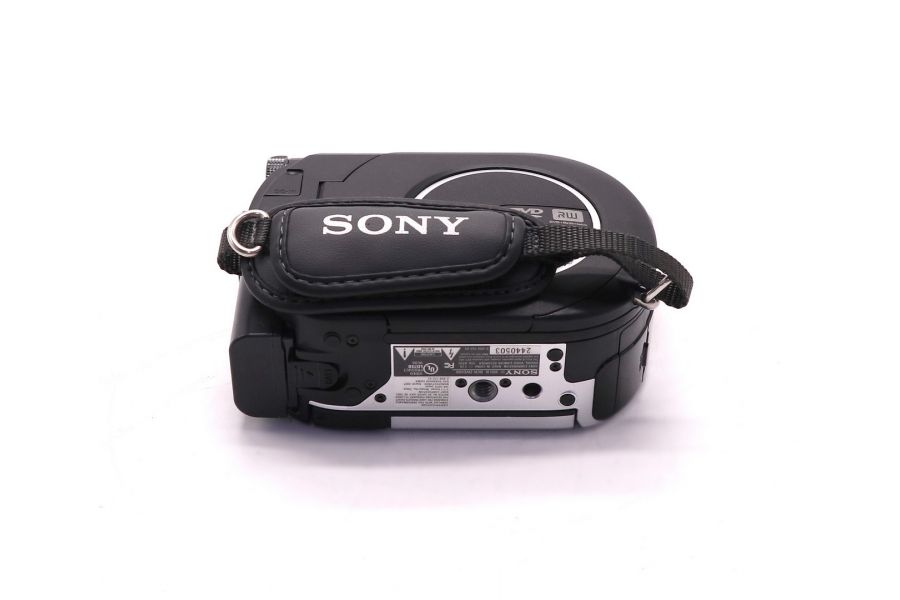Видеокамера компактная Sony DCR-DVD108E Handycam