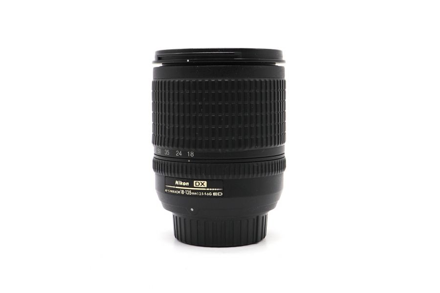 Nikon 18-135mm f/3.5-5.6G ED-IF AF-S DX Zoom-Nikkor