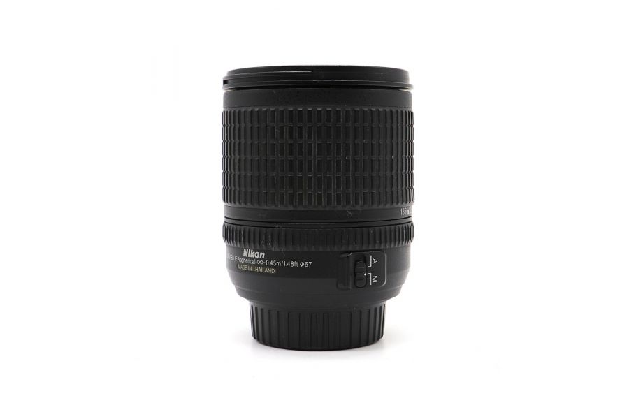 Nikon 18-135mm f/3.5-5.6G ED-IF AF-S DX Zoom-Nikkor