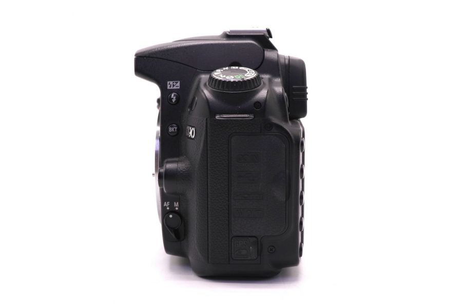 Nikon D90 body (пробег 13510 кадров)