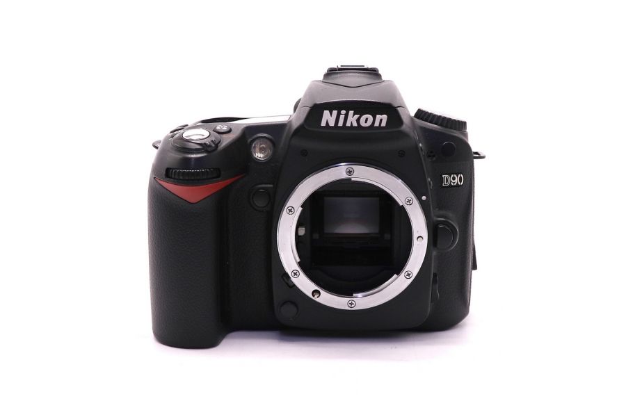 Nikon D90 body (пробег 13510 кадров)