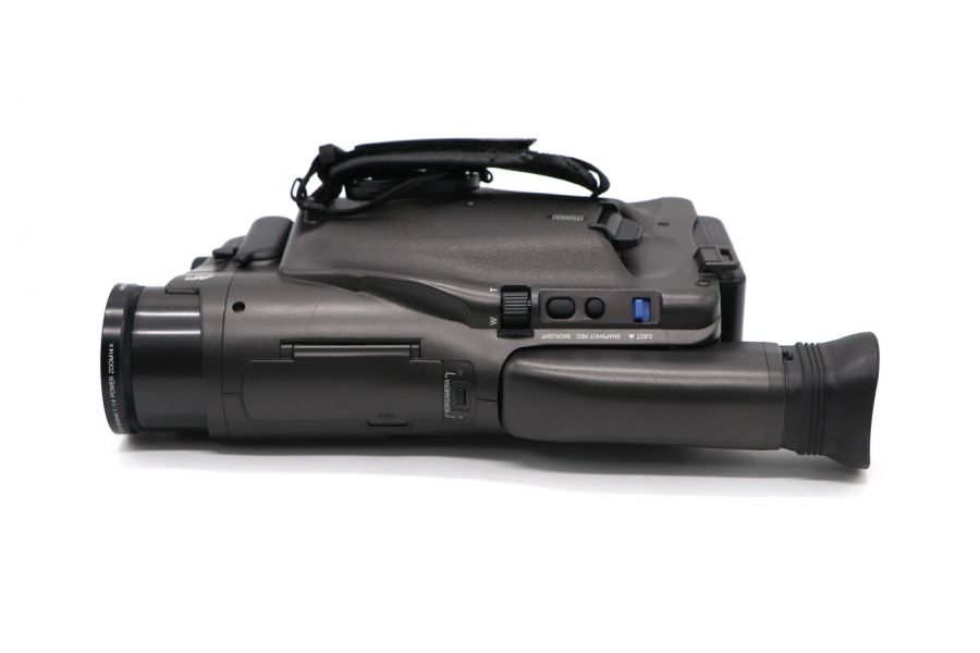 Аналоговая видеокамера Panasonic NV-RX7EN