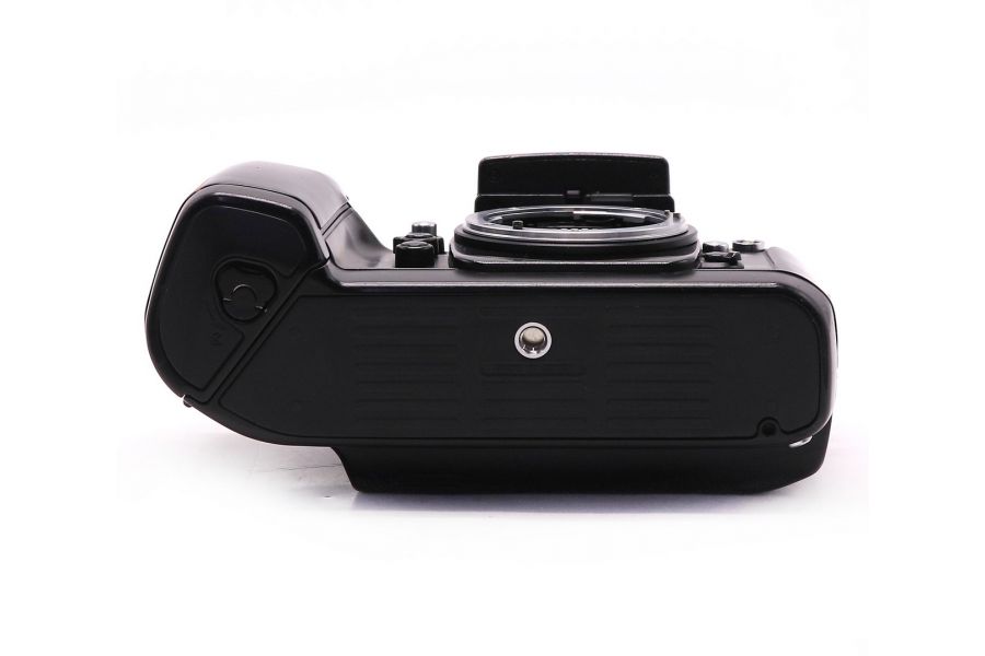 Камера Nikon F4 body + Nikon Multi-Control Back MF-23