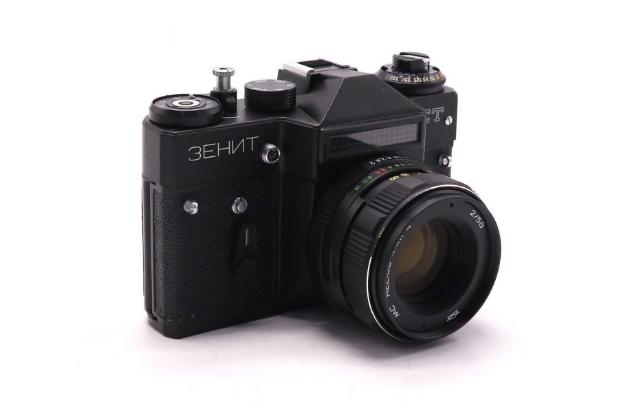 Черный Зенит ЕТ с объективом Гелиос-44М-4 MC 2/58