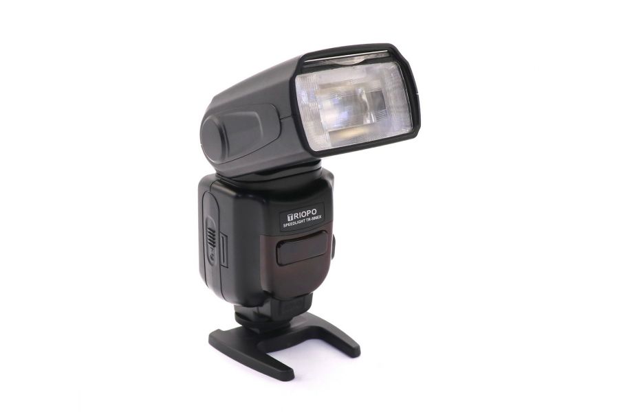 Фотовспышка Triopo Speedlight TR-586EX for Nikon