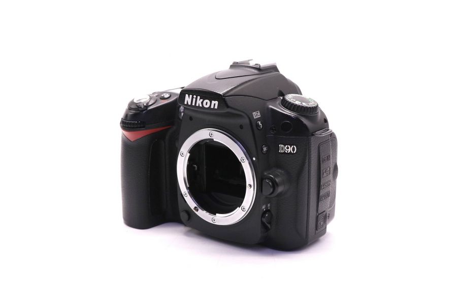 Фотоаппарат Nikon D90 body (пробег 36355 кадров)