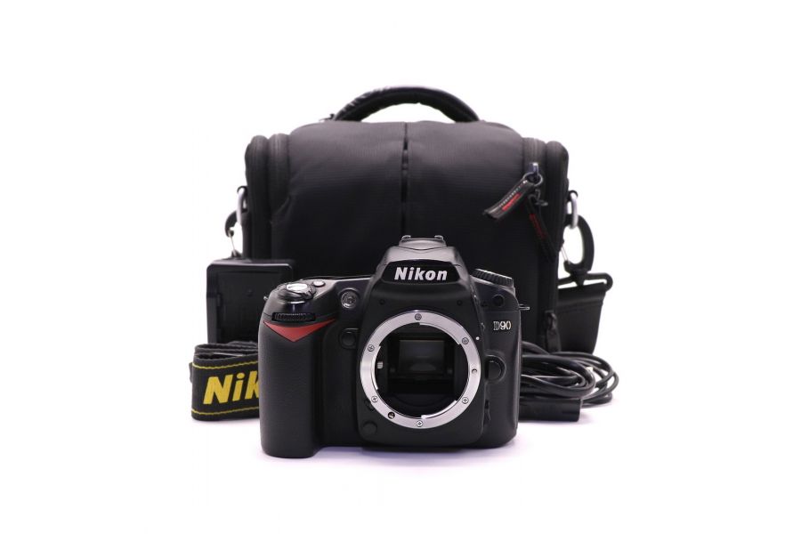 Фотоаппарат Nikon D90 body (пробег 36355 кадров)