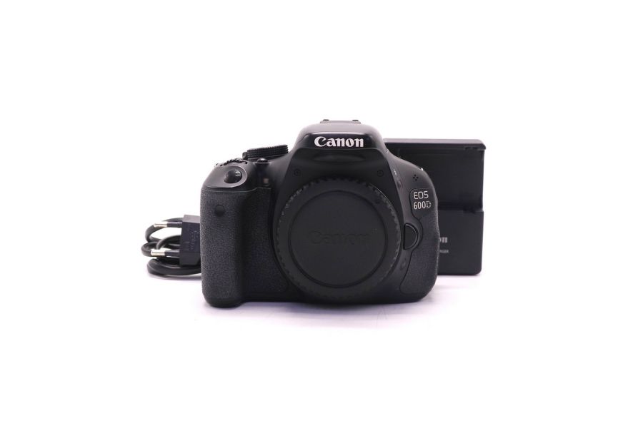 Canon EOS 600D body (пробег 24195 кадров)