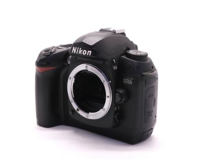 Фотокамера Nikon D70s body (пробег 10805 кадров)