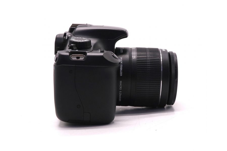 Canon EOS 1100D kit (пробег 1940 кадров)
