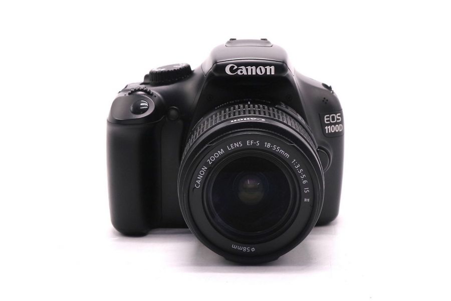 Canon EOS 1100D kit (пробег 1940 кадров)