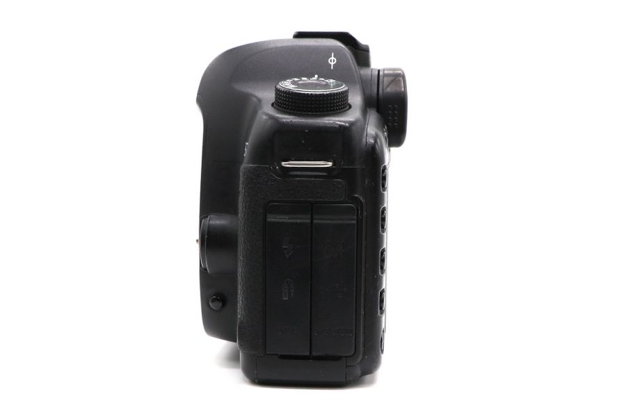 Canon EOS 5D Mark II body (пробег 131055 кадров)