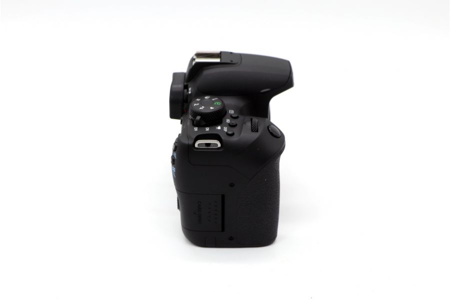 Canon EOS 850D body в упаковке (пробег 1500 кадров)