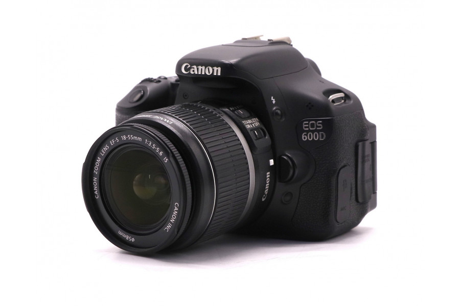 Canon EOS 600D kit в упаковке (пробег 37940 кадров)