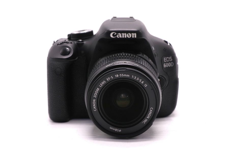 Canon EOS 600D kit в упаковке (пробег 37940 кадров)