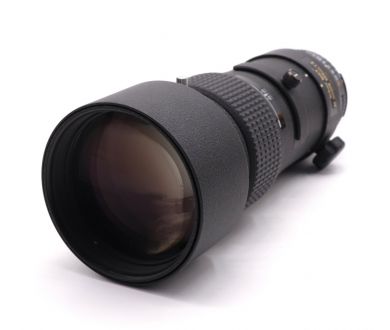 Автофокусный объектив Nikon 300mm f/4 ED AF Nikkor