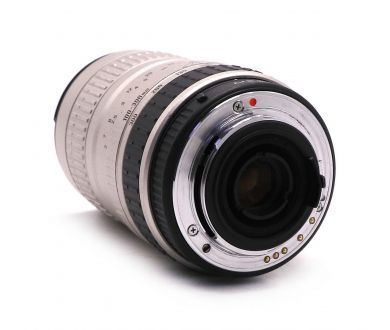 Sigma AF 100-300mm f/4.5-6.7 DL для Pentax K