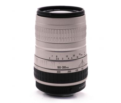 Sigma AF 100-300mm f/4.5-6.7 DL для Pentax K