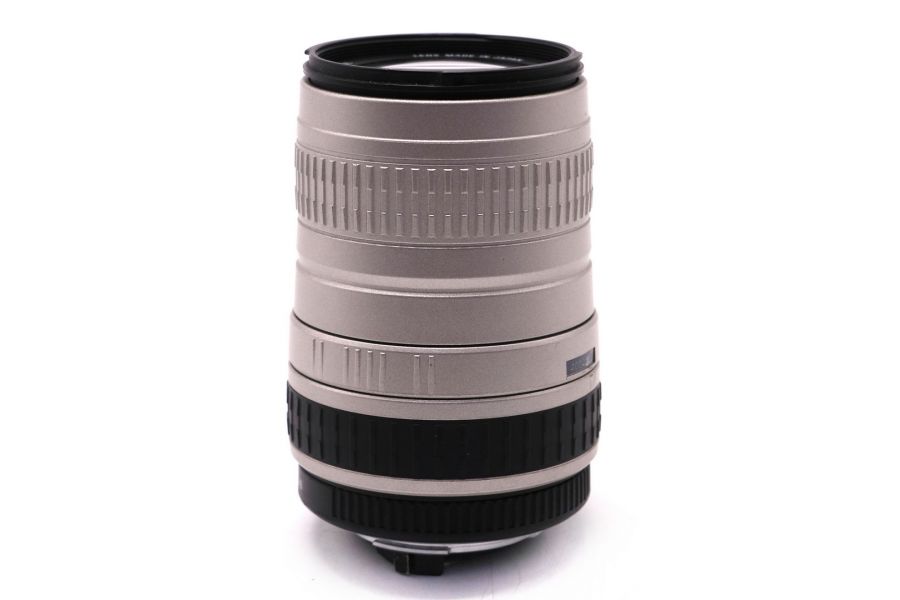 Sigma AF 100-300mm f/4.5-6.7 DL для Pentax K