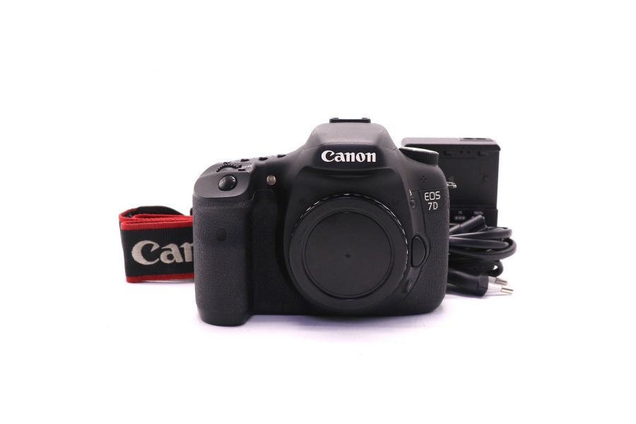 Камера Canon EOS 7D body (пробег 9500 кадров)