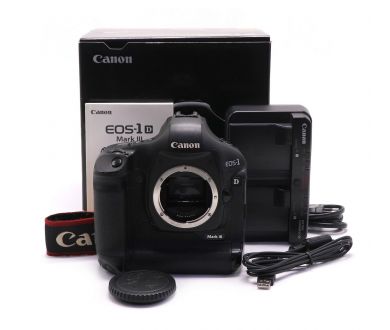 Камера Canon EOS 1D Mark III body в упаковке