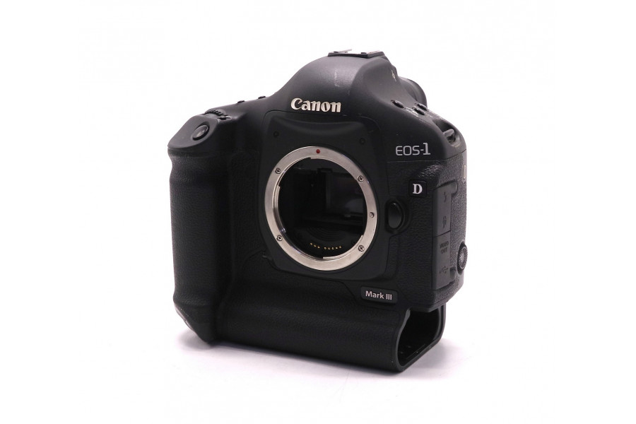 Камера Canon EOS 1D Mark III body в упаковке
