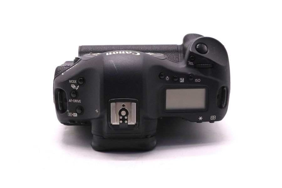 Камера Canon EOS 1D Mark III body в упаковке