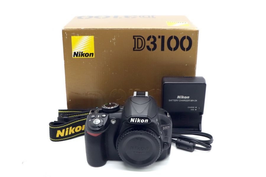 Nikon D3100 body в упаковке (пробег 3500 кадров)