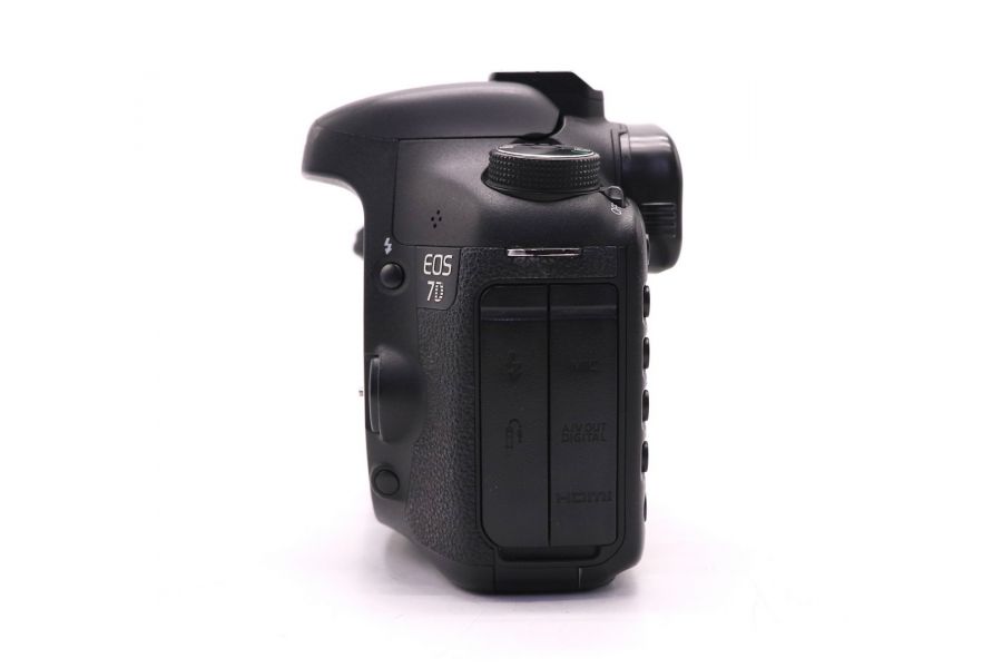 Фотокамера Canon EOS 7D body (пробег 69570 кадров)