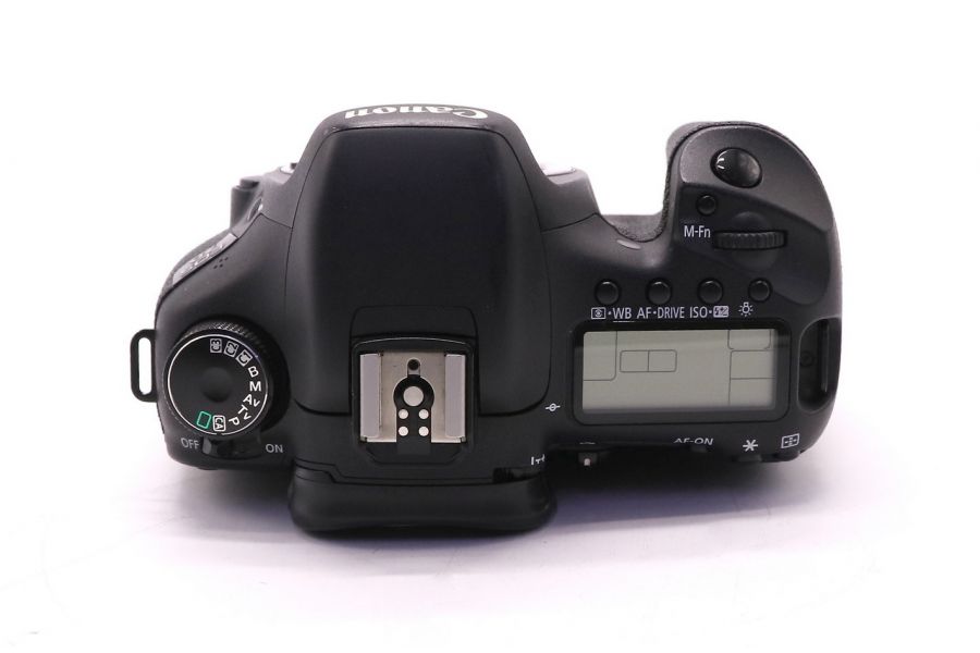 Фотокамера Canon EOS 7D body (пробег 69570 кадров)