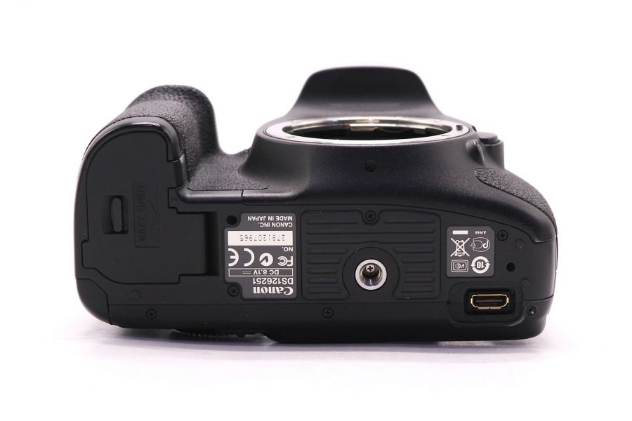 Фотокамера Canon EOS 7D body (пробег 69570 кадров)