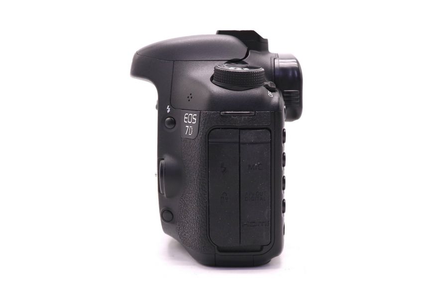 Canon EOS 7D body (пробег 32190 кадров)