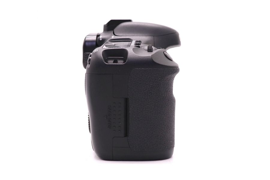 Canon EOS 7D body (пробег 32190 кадров)