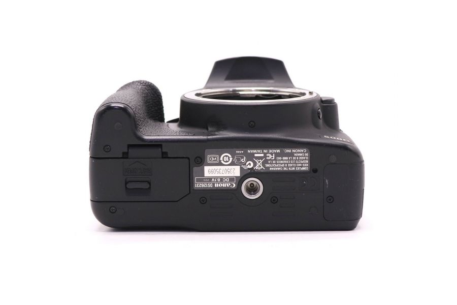 Canon EOS 500D body (пробег 11600 кадров)