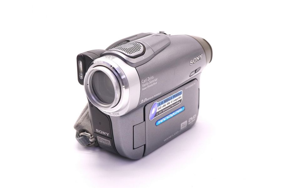 Видеокамера Sony DCR-DVD403E