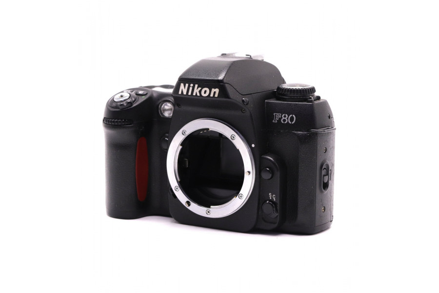 Зеркальный пленочный фотоаппарат Nikon F80 body