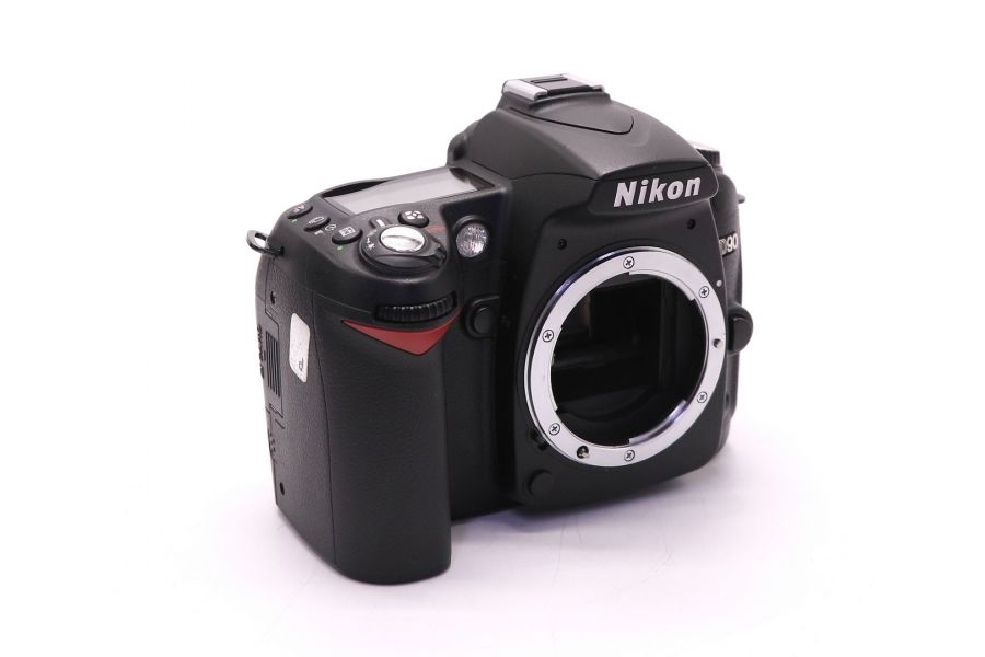 Nikon D90 body (пробег 4950 кадров)