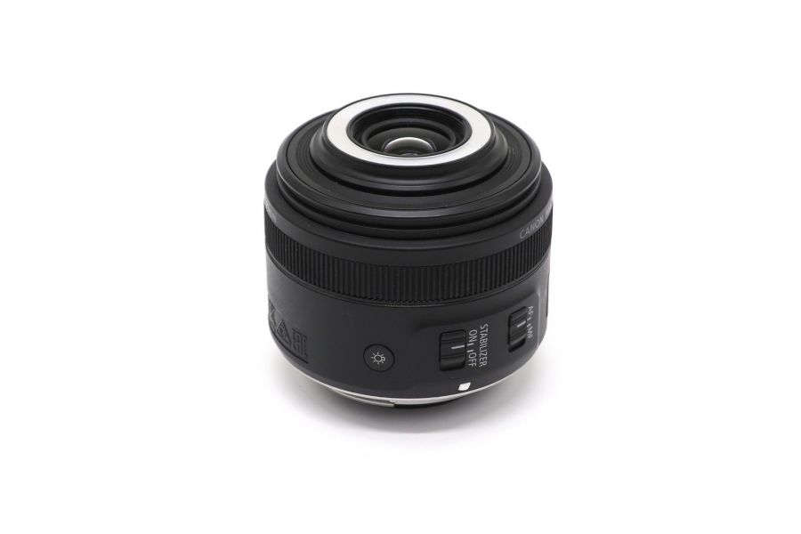 Объектив Canon EF-S 35mm f/2.8 Macro IS STM