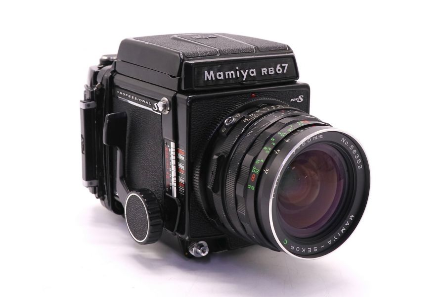Mamiya RB67 Professional S (Japan, 1974)